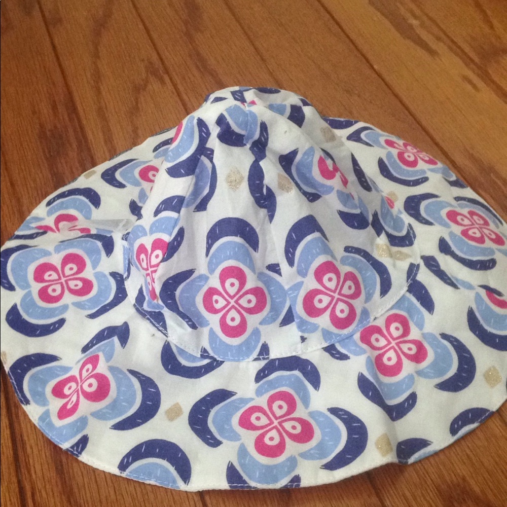 size 2T to 3T, gymboree kids sun hat, floral flower 🌸 print, new condition - Picture 2 of 3